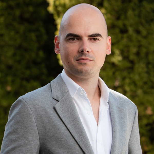 Vladimir Petrović, PhD